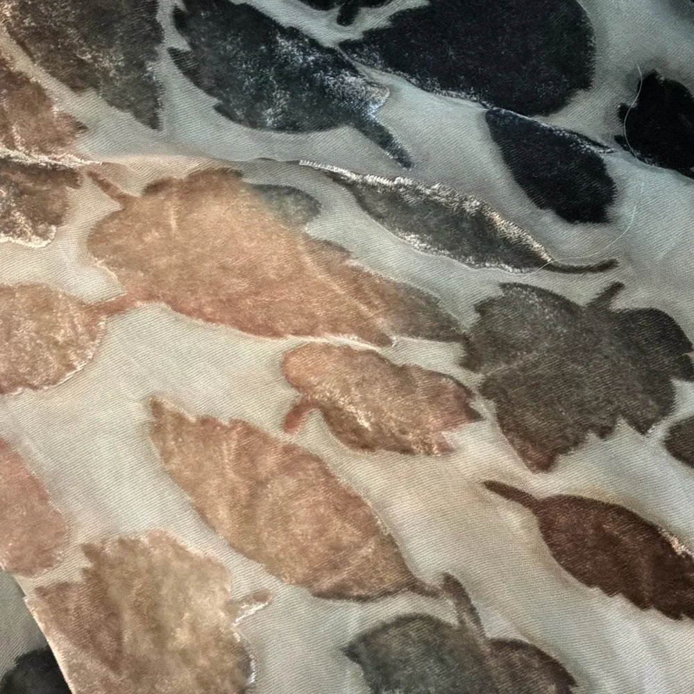 Unbranded Black & Nude Ombré Burnout Velvet Leaf Print Scarf